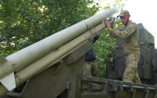 A soldier with a missile (Picture: BFBS)