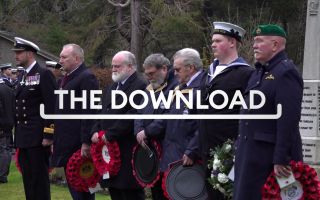 veterans and serving personnel remember those who perished on the Submarine K-13