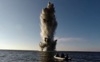 mine hunting explosion 