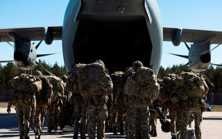 Soldiers board an RAF ATLAS C.1 during Exercise Swift Response 08052024 CREDIT MOD