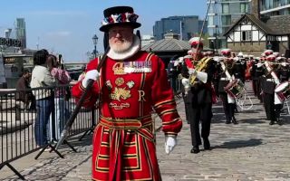 Volunteer Cadet Corps perform Ceremony of the Constable’s Dues at the Tower of London