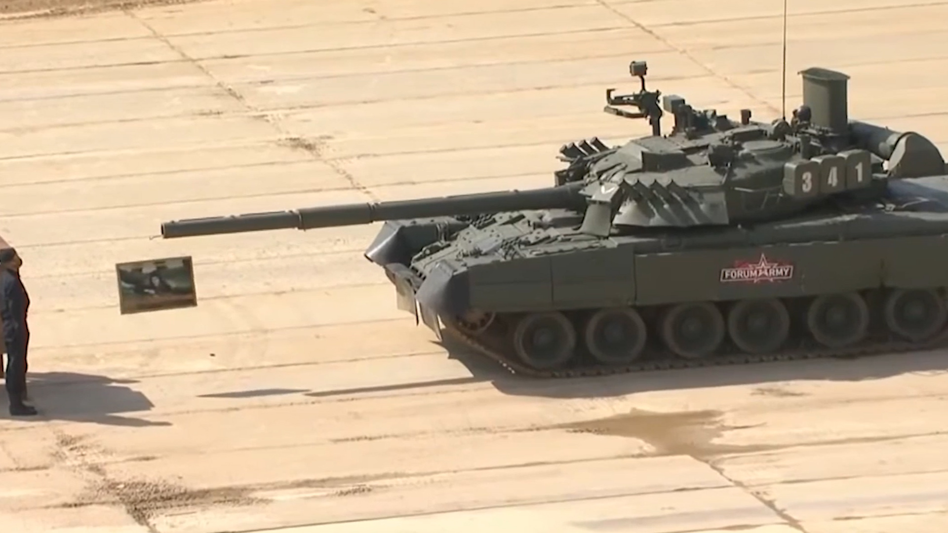 A tank hangs a picture during the tank biathlon event in the 2020 games (Picture: Russian Ministry of Defence).