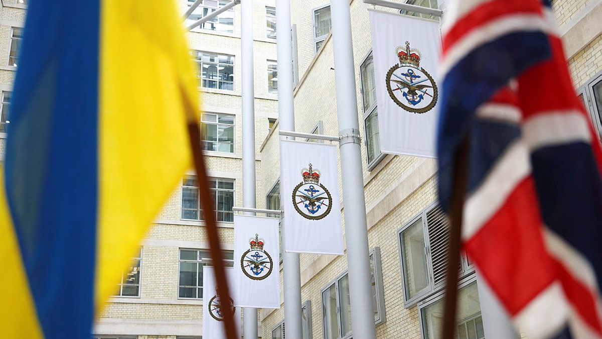 Ukraine and UK flags side by side (Picture: MOD).