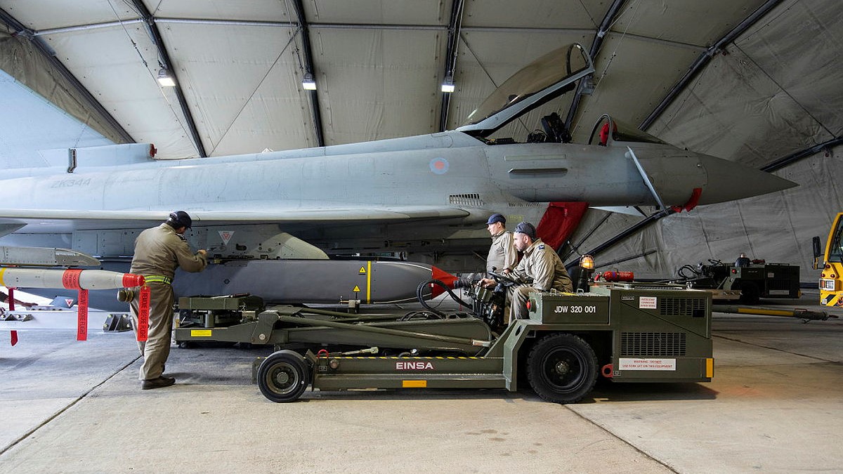 weapon loading vehicle loading a Storm Shadow cruise missile to the Typhoon 11052023 credit MOD.jpg
